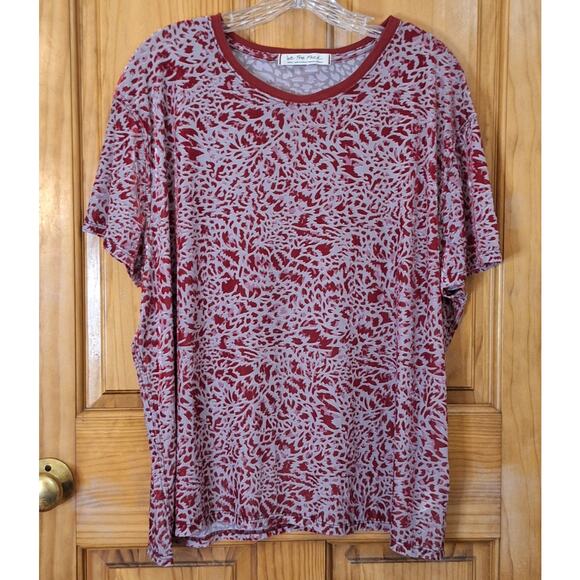 We The Free Shirt Women's Small Teddy Red Velvet Burnout Spotted Semi Sheer Boho - Picture 2 of 11